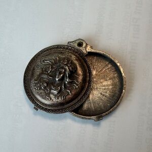 Vintage Locket Compact with Medusa Design Art Nouveau